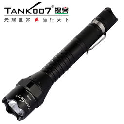 軍用LED強光手電筒 多渠道購買與正確使用方法詳解